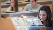 Inteligencia Artificial genera preocupación en las universidades por el posible reemplazo de algunas carreras