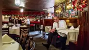 Este es el restaurante más exclusivo de Nueva York donde no se puede reservar una mesa: se hereda