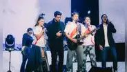 Pablo Heredia y Coco Maggio causan furor al aparecer en el segundo concierto de Erreway en Lima: “Muy contentos de que hayan vuelto”