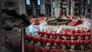 Cónclave se extiende: humo negro confirma que aún no hay nuevo Papa en el Vaticano