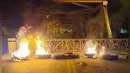 Paro de transportistas en Puno: bloquean puente Internacional de Ilave en protesta contra ola de inseguridad