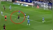 Lamine Yamal y un gol 'messiánico': la clavó en el ángulo y le está dando el título de LaLiga al Barcelona