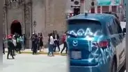 Mujer interrumpe boda religiosa de su expareja en Andahuaylas para exigirle que pague la pensión de su hijo y terminan en la comisaría