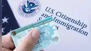 Cambios en la Green Card: Gobierno de EEUU insta a este grupo de inmigrantes a renovar su tarjeta de residencia permanente este 2025