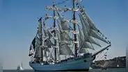 Así es el Buque Escuela Cuauhtémoc, la embarcación mexicana de origen europeo que chocó en Nueva York y dejó 2 muertos