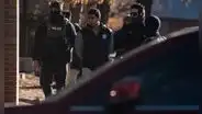 Nueva redada de ICE en EEUU: agentes arrestaron a 5 inmigrantes y 2 menores de Guatemala en operativo en lugares de trabajo