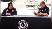 Ron DeSantis y Greg Abbott unen fuerzas contra inmigrantes: Florida y Texas planean redadas masivas de ICE