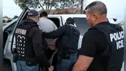 ICE logra uno de los arrestos más importantes de mayo al deportar a México a un criminal que estuvo 20 años prófugo en EEUU