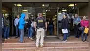 Fuerte golpe de ICE: jueces usan esta herramienta para arrestar y deportar inmigrantes de EEUU en tiempo récord