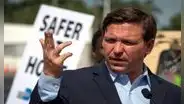 Proyecto de ley en Florida: firma de Ron DeSantis podría salvar a miles de niños en riesgo