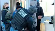 Redadas del ICE arrasan en EEUU: 12 inmigrantes mexicanos fueron detenidos en este estado santuario