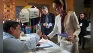 Sheinbaum califica como "éxito histórico" la elección de jueces en México pese a baja participación: "El país más democrático del mundo"