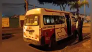 Delincuentes disparan a combi con varios pasajeros a bordo en Chorrillos: investigan presunto caso de extorsión