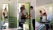 Alumnos ayudan cada día a su profesor con discapacidad: "Se ganó nuestro cariño y respeto"