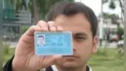 ¿Qué tipo de foto te piden para sacar el DNI?: ¿carnet o pasaporte?