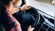 Estos son los estados de EE.UU. que pondrán dispositivos para controlar la velocidad en autos de conductores reincidentes