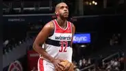 ¿Middleton ejercerá su opción como jugador de Wizards en la NBA 2025-26? Esto es lo último que se sabe