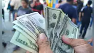 Sube el sueldo mínimo, pero el dólar mantiene presión sobre el costo de vida: la paradoja de los ingresos en 2025