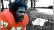 La conmovedora historia de Joe Delaney, la estrella de la NFL que sacrificó su vida para salvar a 3 niños sin saber nadar