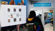 Duro golpe del DHS: deportarán a inmigrantes que extorsionaron al DMV de Nueva York para obtener licencias de conducir