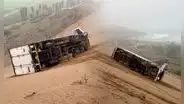 Conductor salva de morir tras caída de camión por un precipicio en Serpentín de Pasamayo