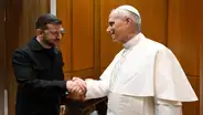 Zelensky se reúne con el papa León XIV en busca de su apoyo para poner fin a la guerra entre Ucrania y Rusia