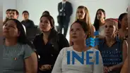 INEI alerta que 3 de cada 10 mujeres adultas en Perú sigue dependiendo económicamente de su pareja