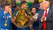 Donald Trump ignoró al presidente de la FIFA en la premiación del Mundial de Clubes y celebró con los jugadores del Chelsea