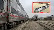 Trenes fachada: Carlincatura ironiza la presentación de vagones y locomotoras que fueron a parar al almacén