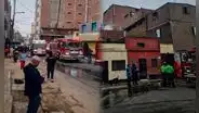 Voraz incendio consume inmueble en quinta de Cercado de Lima: 8 unidades de bomberos atienden emergencia