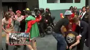 Policías peruanos se visten de 'El Chavo del 8' y otros personajes de Chespirito para simular operativos antidrogas