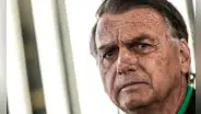 Jair Bolsonaro deberá usar tobillera electrónica ante riesgo de fuga por orden de la justicia de Brasil