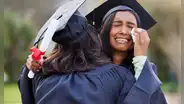 ¿Por qué lloramos de felicidad? No es una contradicción sino una reacción natural del cerebro, según científicos