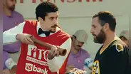 Bad Bunny revela que lloró al conocer a Adam Sandler antes de trabajar en 'Happy Gilmore 2': "Estaba esperando ese momento"