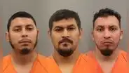 ICE y Policía de Texas arrestan a 3 inmigrantes indocumentados que habrían usado app de citas para abusar de adolescentes en EEUU