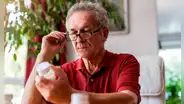 Un estudio demuestra cómo en 12 semanas unos suplementos diarios mejoran la memoria en adultos mayores
