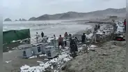 Costa Azul y otras playas en Ventanilla quedan cubiertas de tecnopor tras caída de contenedores: "Causa una gravísima contaminación"