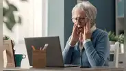 Mujer de 67 años encuentra al "amor de su vida" y este la estafa con miles de euros en Francia: "Fue mi error confiar"