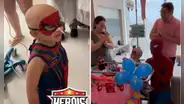 Hombre disfrazado de Spiderman se vuelve viral por dar sorpresa a niño hospitalizado y redes reaccionan: "Un héroe"