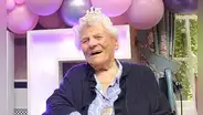 Mujer británica cumple 116 años y rompe récord como la más longeva del mundo: "Hago lo que me gusta"