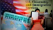 Aviso importante para inmigrantes en EEUU: USCIS arrestará y deportará a extranjeros que cometan este delito en solicitudes de Green Card