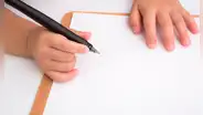 El curioso caso del niño chileno que sabe hablar inglés sin que nadie se lo haya enseñado: es el primero en Sudamérica