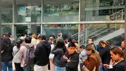 Largas colas se registran en Reniec de Miraflores