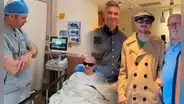 Científicos logran histórica hazaña e implantan diente en el ojo de un hombre ciego para devolverle la visión luego de 20 años