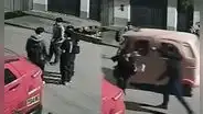Joven se enfrenta a delincuente para impedir asalto, pero recibe disparo en el rostro en SJL