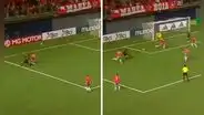 El primer golazo de la era Manuel Barreto: César Inga 'bailó' al defensa chileno y anota el 1-0 de Perú