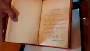 El ejemplar de Cien años de soledad que Vargas Llosa calificó con 20 ya es Patrimonio Cultural del Perú