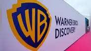 Warner Bros. estaría en venta y despierta el interés de gigantes del entretenimiento como Netflix y Apple