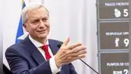 Candidato presidencial chileno José Antonio Kast promete 'escudo fronterizo' con Perú y Bolivia para frenar a inmigrantes