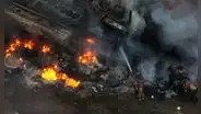Devastador incendio arrasa con fábricas de baterías y colchones en zona industrial de Puente Piedra